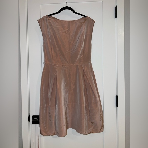 Dice Kayek Light Pink Midi Designer Dress Size 42 Feminine Demure Coquette Silk - Picture 4 of 11